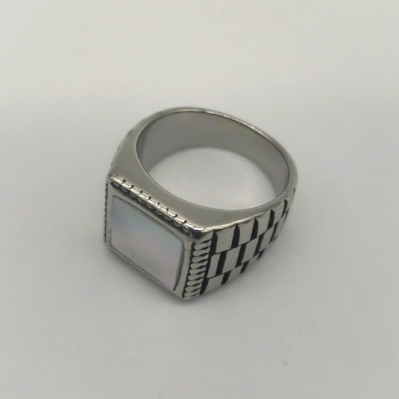 2018- Mother Of Pearl Handmade Men's Ring Size 13 1/2 NWT - Picture 2 of 8